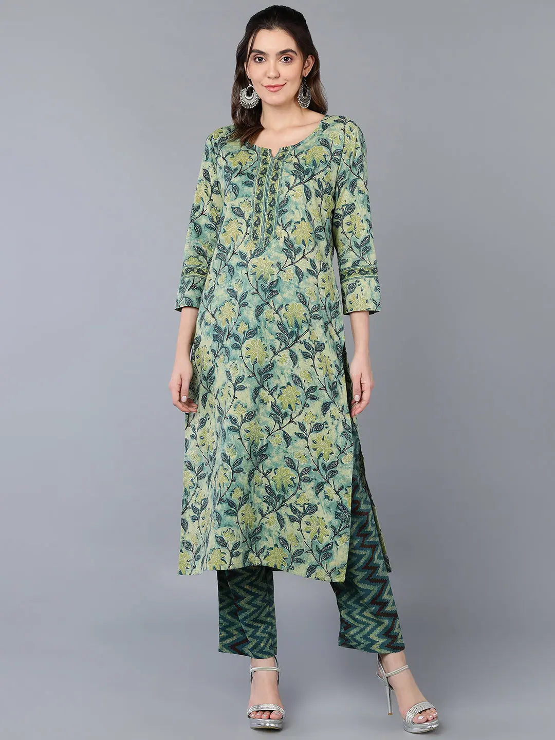 Cotton Blend Green Floral Printed Straight Kurta-VKSET1420_XS