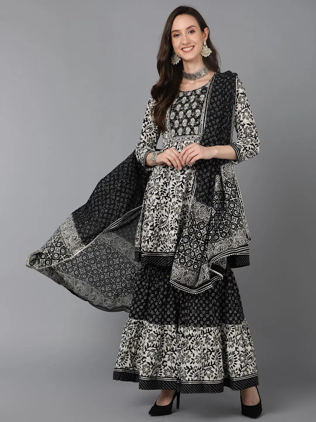 Ahika Women Cotton Yoke Design Printed Kurta-VKSKD1475_S