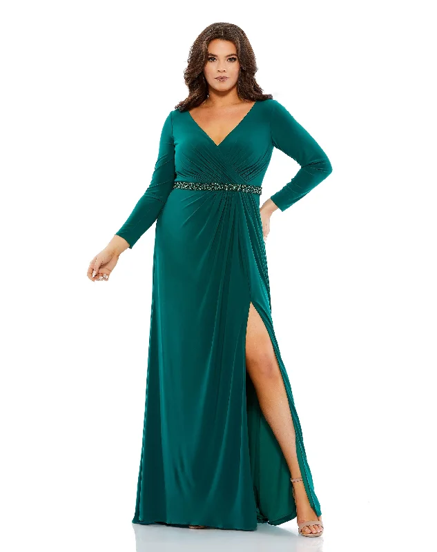 Mac Duggal 67899 Fabulouss Long Mother of the Bride Plus Size Gown