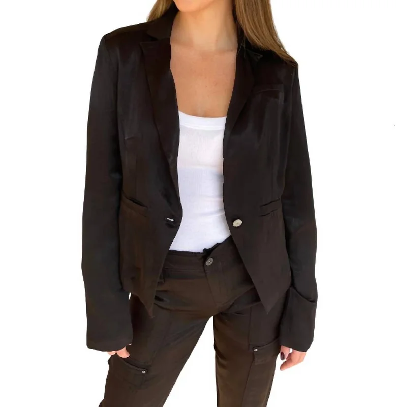 Citrine Blazer In Black