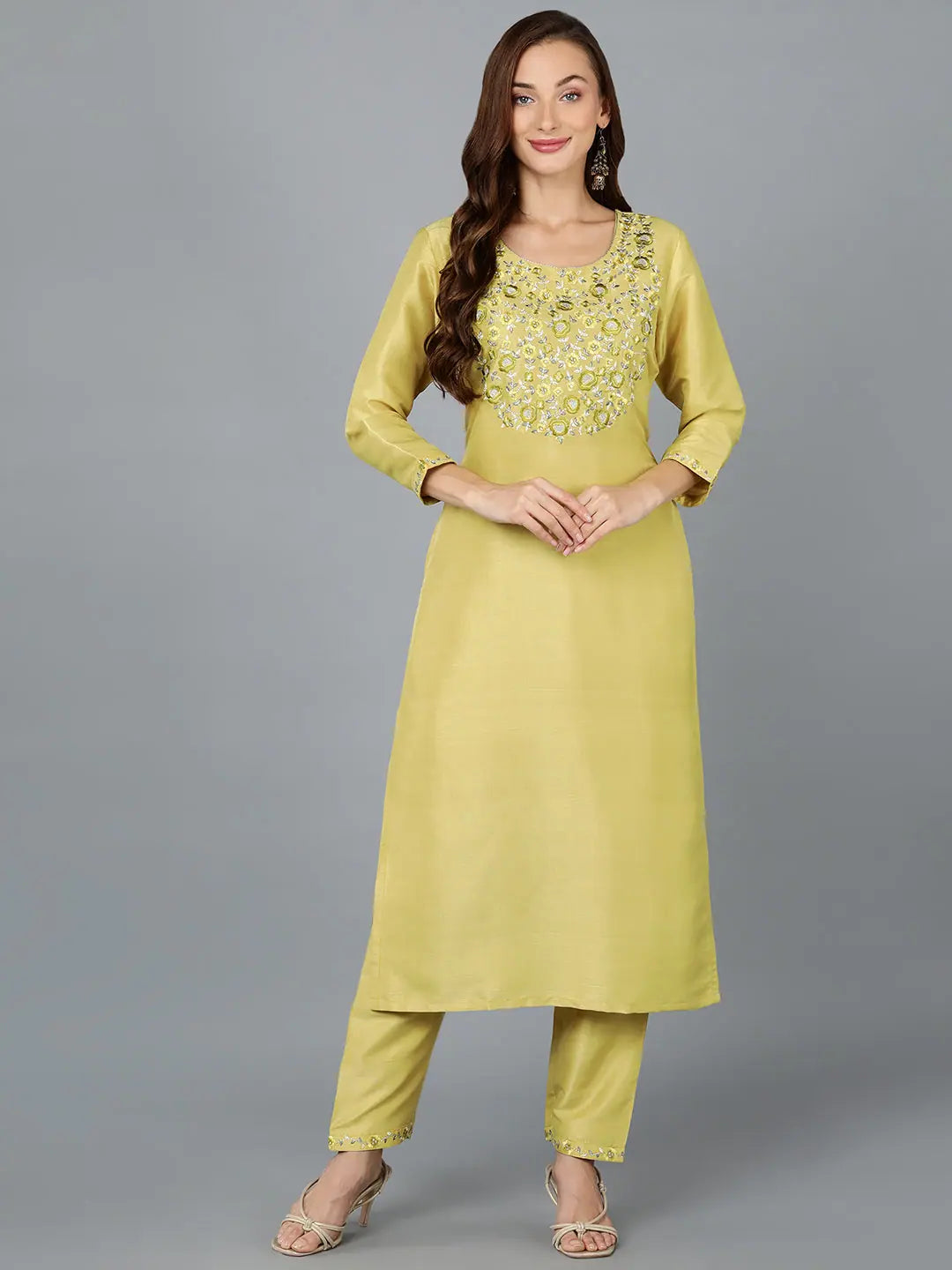 Ahika Women Silk Blend Embroidered Kurta With-VKSET1403A_XS